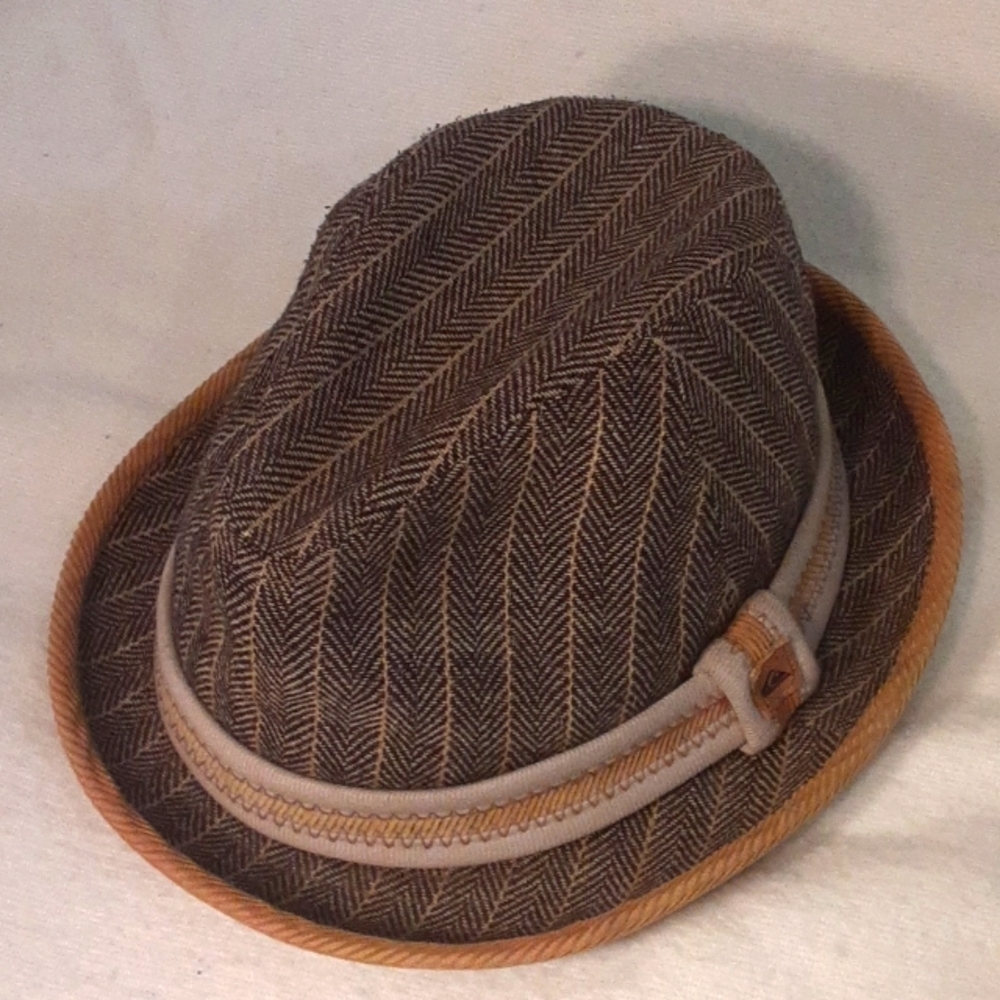 Quicksilver Fedora Hat Corduroy Trim
